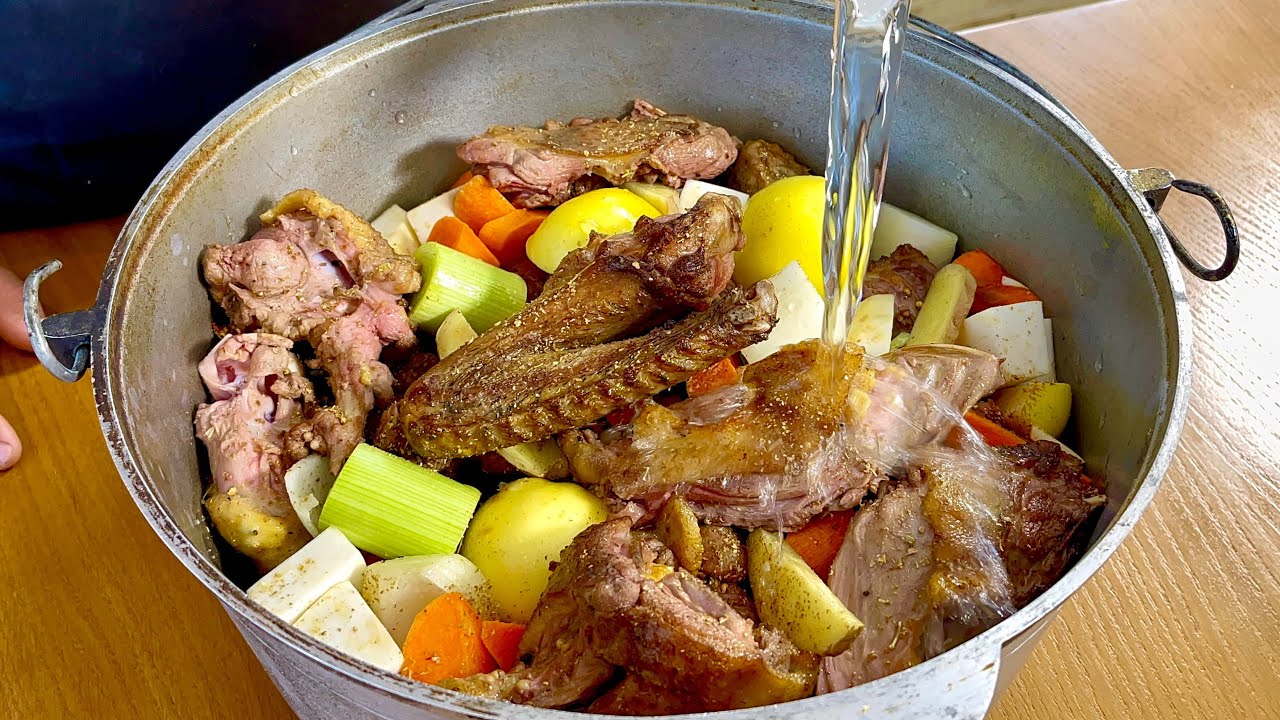Разделка и подготовка продуктов для шурпы из утки