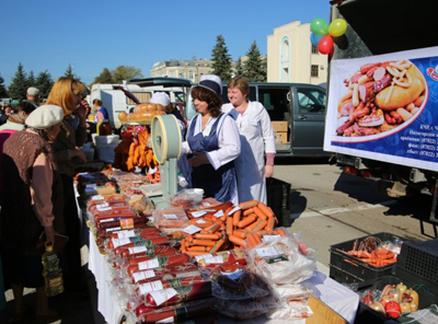 Ярмарка сельхозпродукции в 2016 году в Черкесске